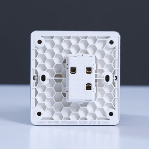 MILANO | 10A 1 Gang 2 Way Switch Sl Ps | 210100300358