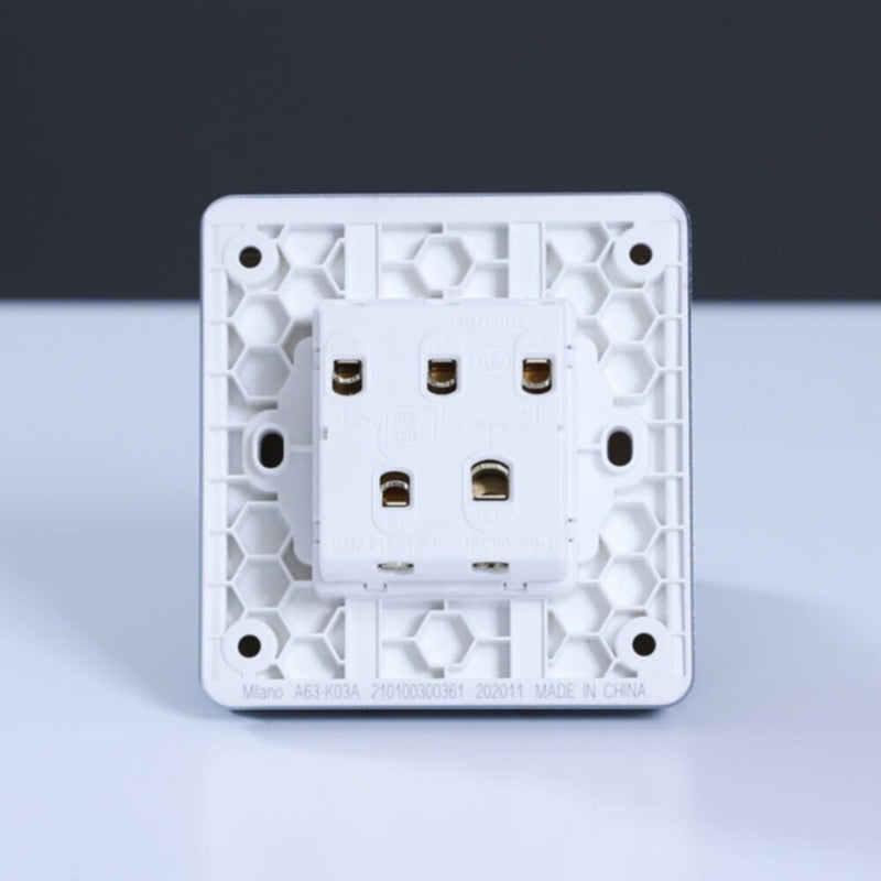 MILANO | 10A 3 Gang 1 Way Switch Sl Ps | 210100300361