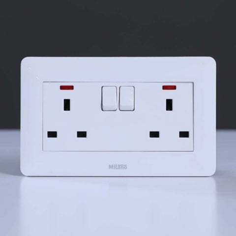 MILANO | 13A Twin Socket With Switch & Led Indicator-White | 210100300402