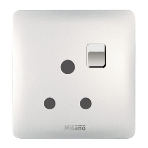 MILANO | 15A 3 Round Pin Switched Socket Wh Ps | 210100300403