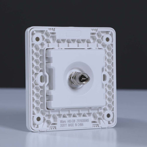 MILANO | Satellite Outlet Wh Ps | 210100300405