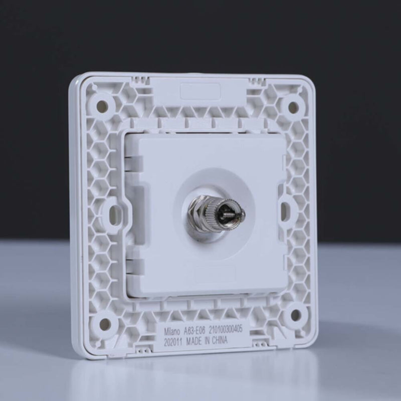 MILANO | Satellite Outlet Wh Ps | 210100300405