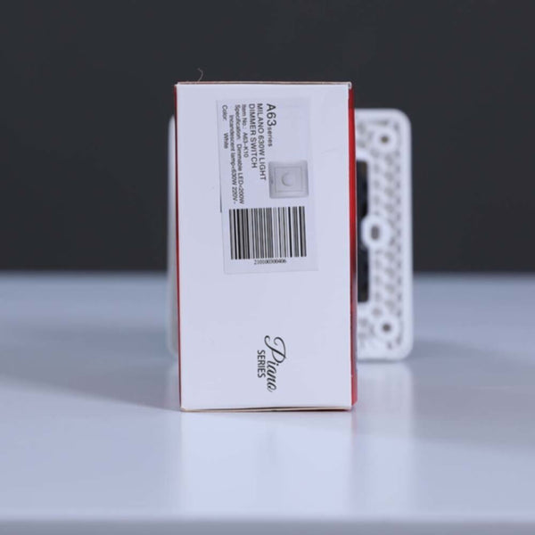 MILANO | 630W Light Dimmer Wh Ps | 210100300406
