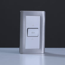 MILANO | 45A Dp Switch With Neon (3X6) Sl | 210100300413