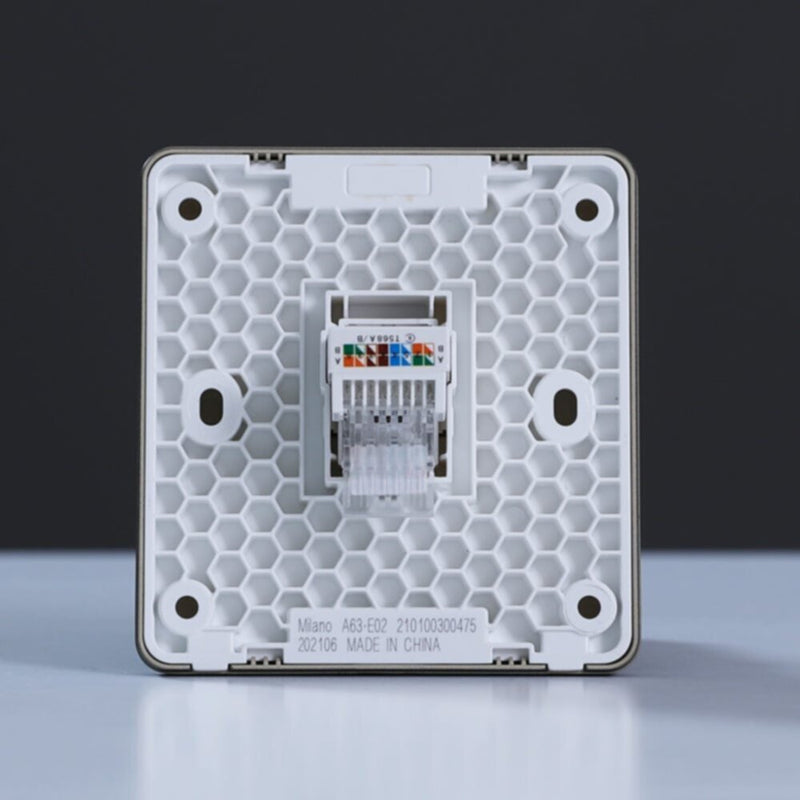 MILANO | Computer Socket(Cat-6)Mblk Ps | 210100300475