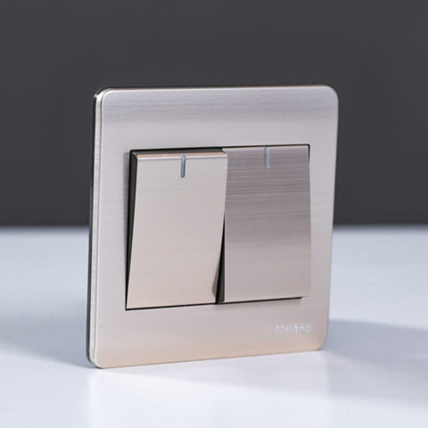 MILANO | 16A 2Gang 2Way Gd | 210800100021