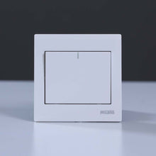 MILANO | 1 Gang Intermediate SwitchMpw | 210800100040