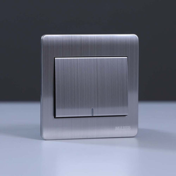 MILANO | 1 Gang Intermediate Switch Sl | 210800100042