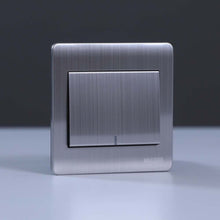 MILANO | 1 Gang Intermediate Switch Sl | 210800100042