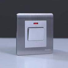 MILANO | 20A Dp Switch With Neon Sl | 210800300008