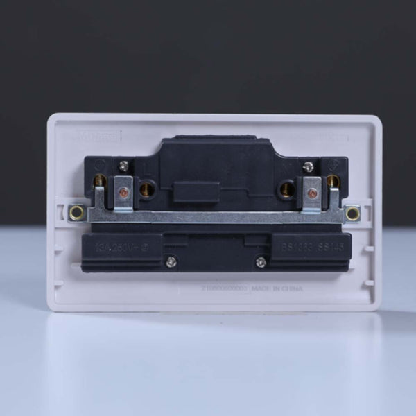 MILANO | 13A Double Switched Socket With Neon, Whit | 210800600003