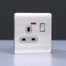 MILANO | 13A Socket With Neon Gd | 210800600007