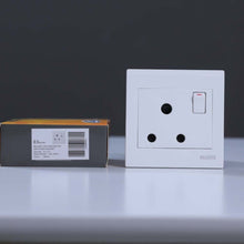 MILANO | 15A Switched SocketMpw | 210800600011