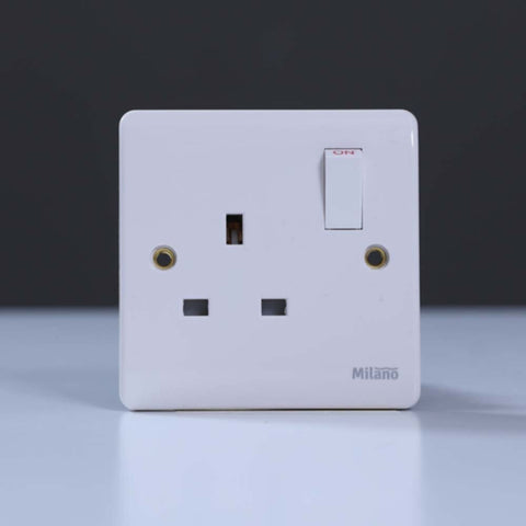 MILANO | 13A 1Gang Switch Socket White (V4050) | 210800600017
