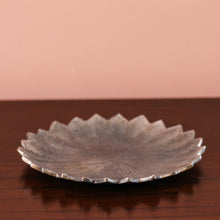 DANUBE | Arianna Feather Platter Silver | 290104600807