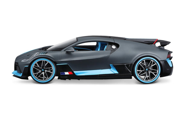BBURAGO | 18-11045 1:18 - Bugatti Divo - RD | 47511045
