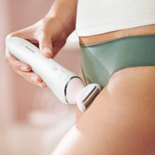 PHILIPS | Epilator Series 8000 Wet & Dry Epilator | BRE710/01