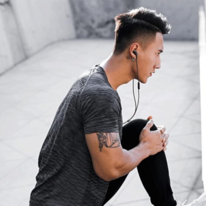 JBL|  Endurance Run 2 Black Waterproof Wired In-Ear Sports Headphones | 301001000000556