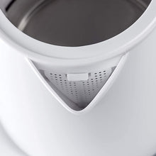 BLACK + DECKER | Concealed Coil Kettle White 1.7 litres | JC70-B5