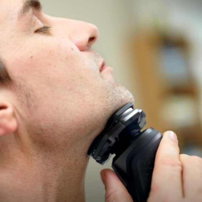 PHILIPS | Electric Shaver Black | PQ206/18