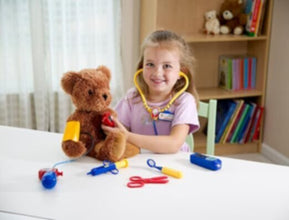 LEARNING RESOURCES UK| Pretend & Play Doctor Set (3+ Years) | LER9048