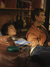 B&O | BEOSOUND A1 2ND GEN Waterproof Bluetooth Speaker with Voice Assist & Alexa Integration Green | TE0155938