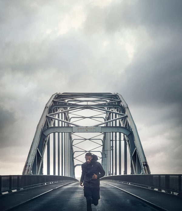 B&O | BEOPLAY E8 SPORT Powerful Bluetooth Sports In-Ear Earphones Oxygen Blue | TE0157143