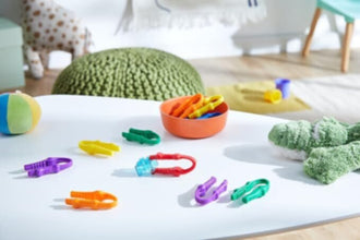 LEARNING RESOURCES UK| Gator Grabber Tweezers (Set Of 12) (2+ Years) | LER2963