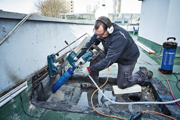 BOSCH | Professional Diamond Core Drill 2000 W Weight 5.2 kg | GDB 180 WE