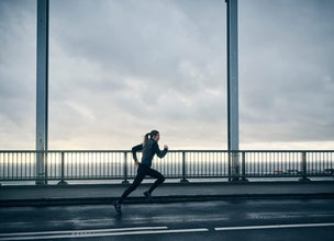 B&O | BEOPLAY E8 SPORT Powerful Bluetooth Sports In-Ear Earphones Black | TE0157142