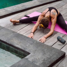 JBL|  Flip Essential 2 Black Portable Waterproof Speaker | 301001000000588