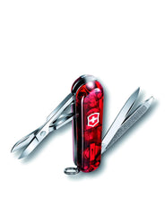 VICTORINOX | Swiss Army Knives | Signature Lite 7 Function Multi Pocket Utility Knife | 0.6228.T