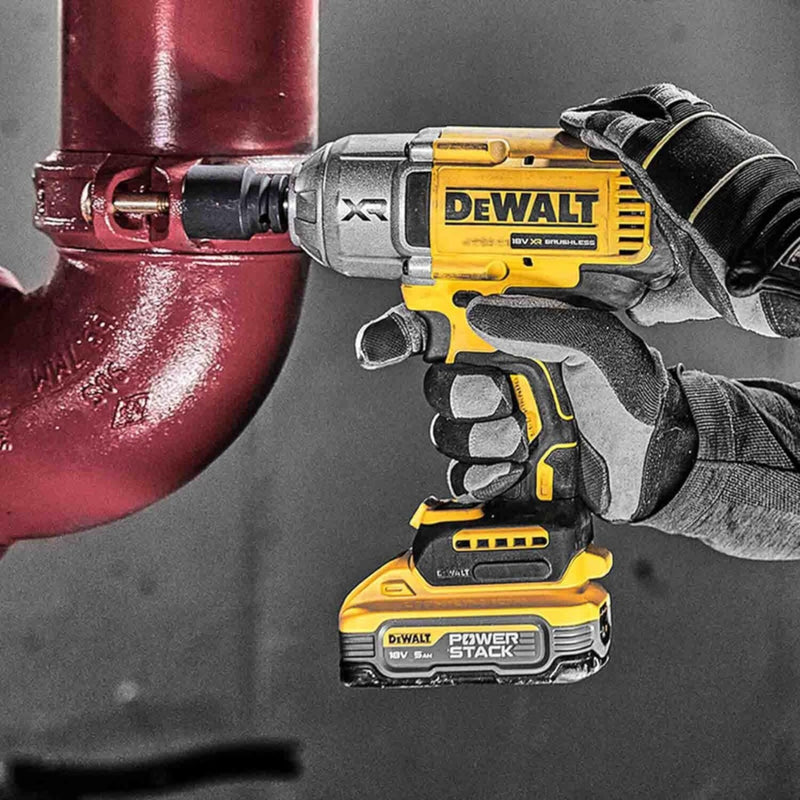 DEWALT | 18V 1/2 High Torque Impact Wrench KitÂ | DCF900P2T-GB