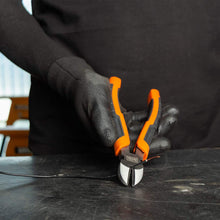 BLACK+DECKER | 180Mm Diagonal Cutting Pliers | BDHT81585