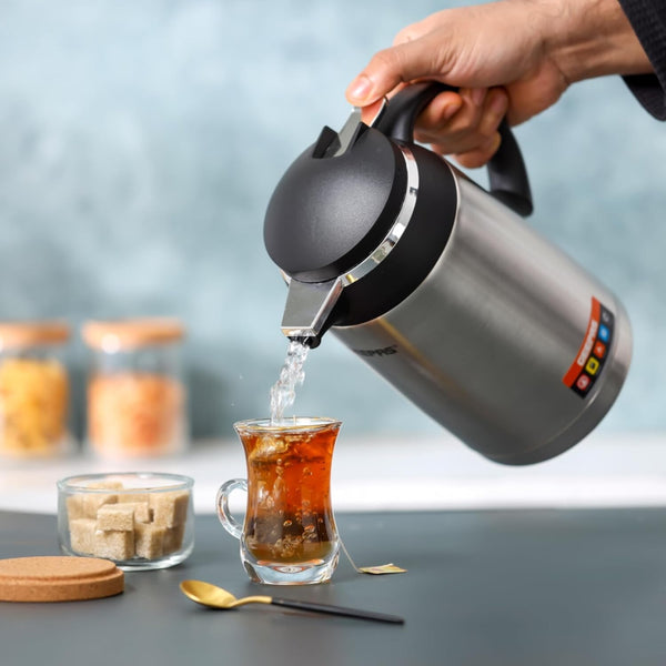 GEEPAS | 1.3 L Stainless Steel Vacuum Flask | GVF27023