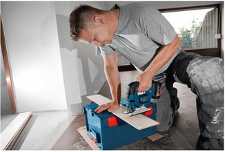 BOSCH | Professional Cordless Jigsaw Bare Tool | GST 18 V-LI
