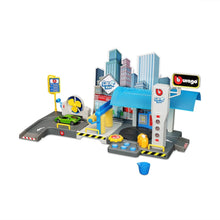 BBURAGO | 1:43 Scale Street Fire Car Wash Playset Incl. 1 Car 18-30406 | 47530406