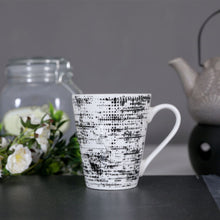 DANUBE | Graphic Print New Bone Porcelain Mug 300 Ml Q84000050 | 812000101945