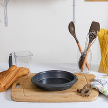 FISSMAN | Ramona Round Pan 27x4.5 cm - Silver Grey | 812000700654