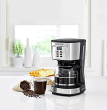 BLACK + DECKER | 12 Cup Programmable Coffee Maker 900W | DCM85-B5