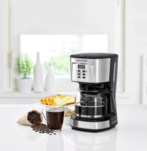 BLACK + DECKER | 12 Cup Programmable Coffee Maker 900W | DCM85-B5