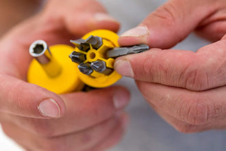 STANLEY | Stubby Multi Bit Screwdriver Set 6Bits | 0-66-357