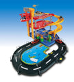 BBURAGO | 1:43 Collezione Streetfire Parking Playset Incl. 2 Cars | 47530025