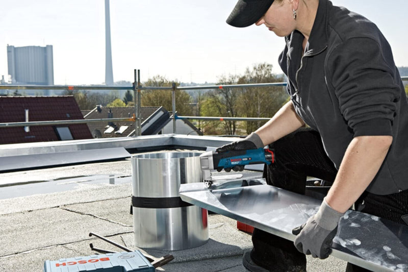 BOSCH | Professional Cordless Metal Shear | GSC 10.8 V-LI
