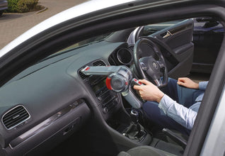 BLACK + DECKER | Car Vacuum 12V DC Dustbuster | PV1200AV-B5