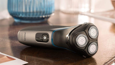 PHILIPS | Wet or Dry Electric Shaver | S3122/50