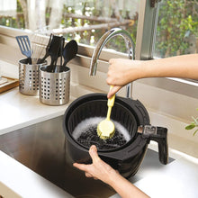 BLACK + DECKER | Air Fryer Aero fry 1500W 2.5Ltr 800g Black/Silver | AF200-B5