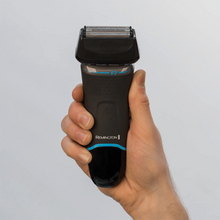 REMINGTON | Ultimate Series F7 Capture Cut Wet & Dry Foil Electric Shaver XF8505 | AREREXF8505U5