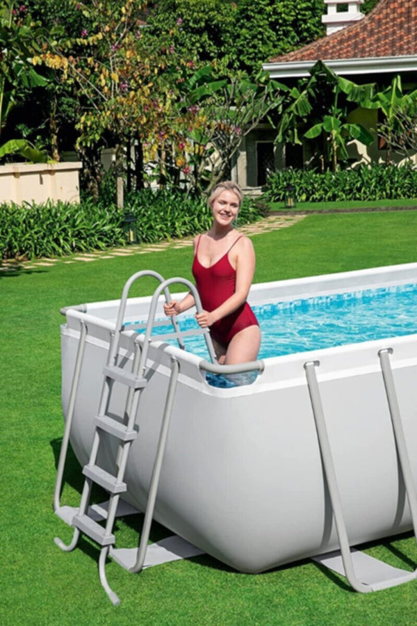 BESTWAY | Power Steel 18' x 9' x 48"/5.49m x 2.74m x 1.22m Rectangular Pool Set | BES115TOY00117