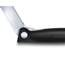 VICTORINOX | Swiss Classic Foldable Paring Knife Black | 6.7833.FB